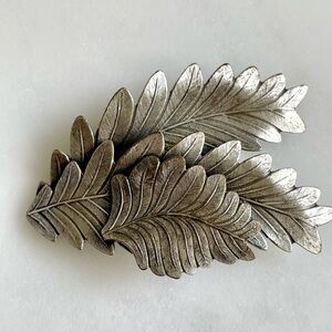 Silver Leaf Cluster Brooch - Vintage Style